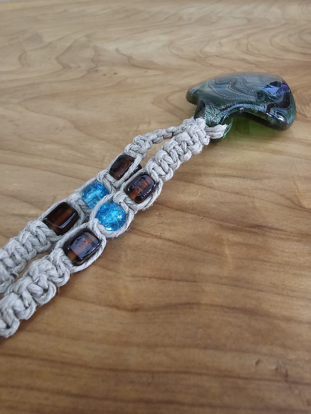 Blue-Green Glass Pendant Necklace with Macramé Cord - Picture 4 of 5